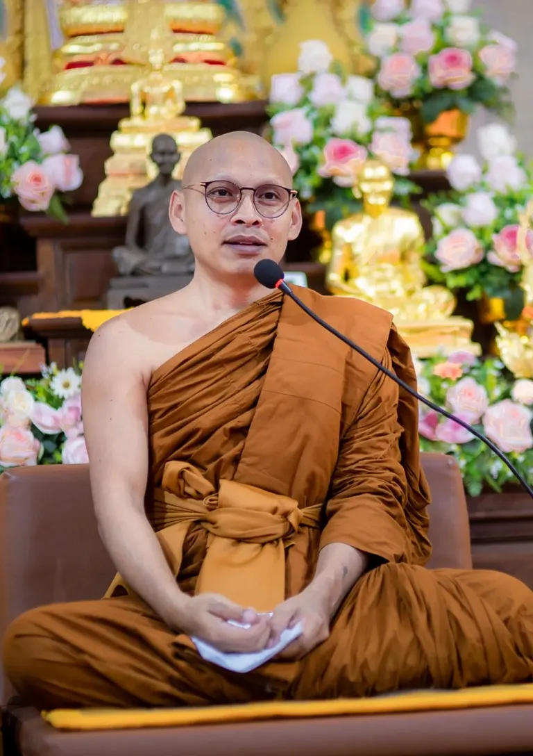 พระครูสิริวชิรญาณ วิ. เจ้าอาวาสวัดกรดงาม