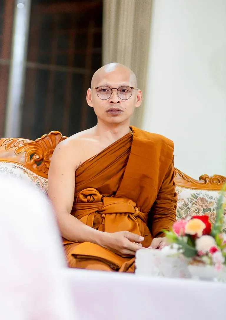 พระครูสิริวชิรญาณ วิ. เจ้าอาวาสวัดกรดงาม