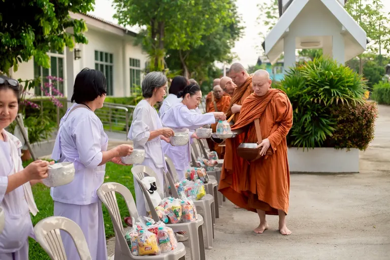 โครงการปฏิบัติธรรมรุ่นที่ 87