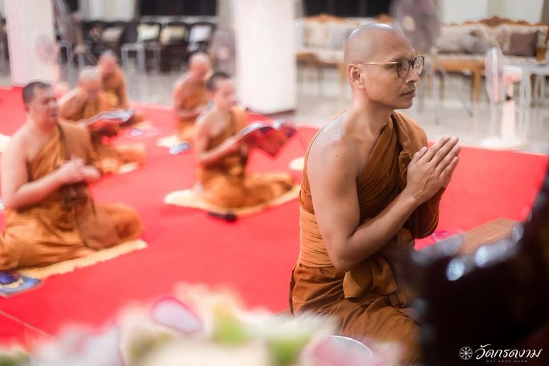 สวดมนต์ทำวัตรเช้า-เย็น